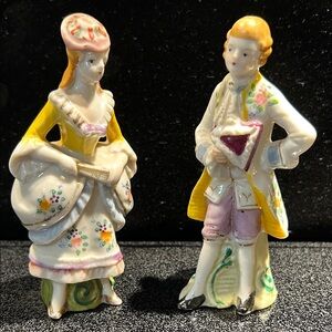 Elegant Porcelain Couple Figurines - Yellow and White